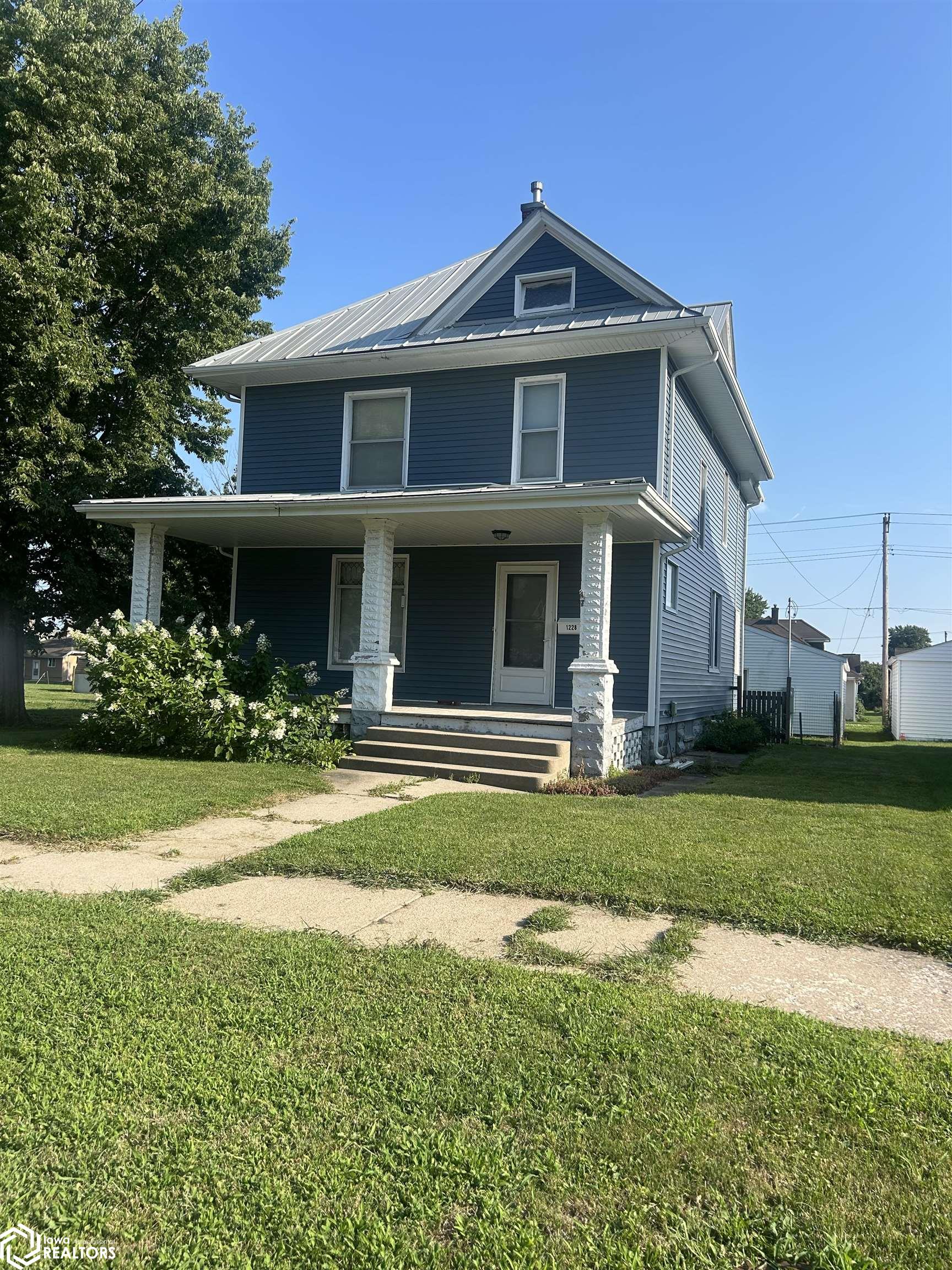 Avenue F , Fort Madison, IA 52627