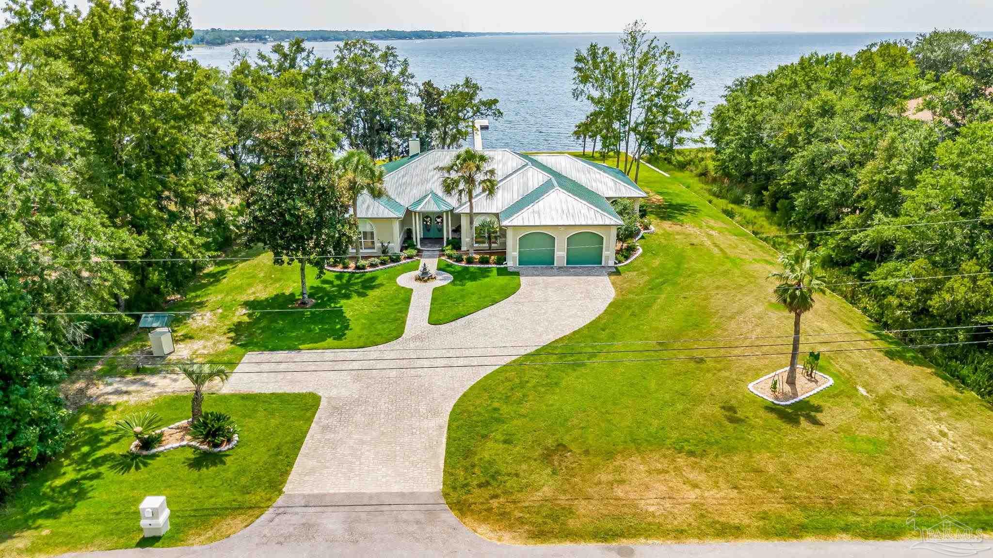 Santa Clara Dr, Navarre, FL 32566