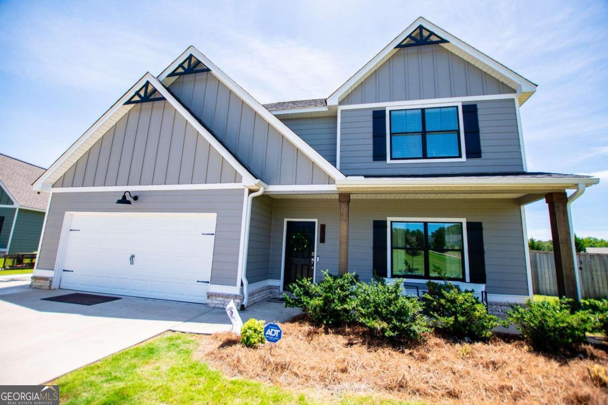 Sandalwood Dr, Carrollton, GA 30117