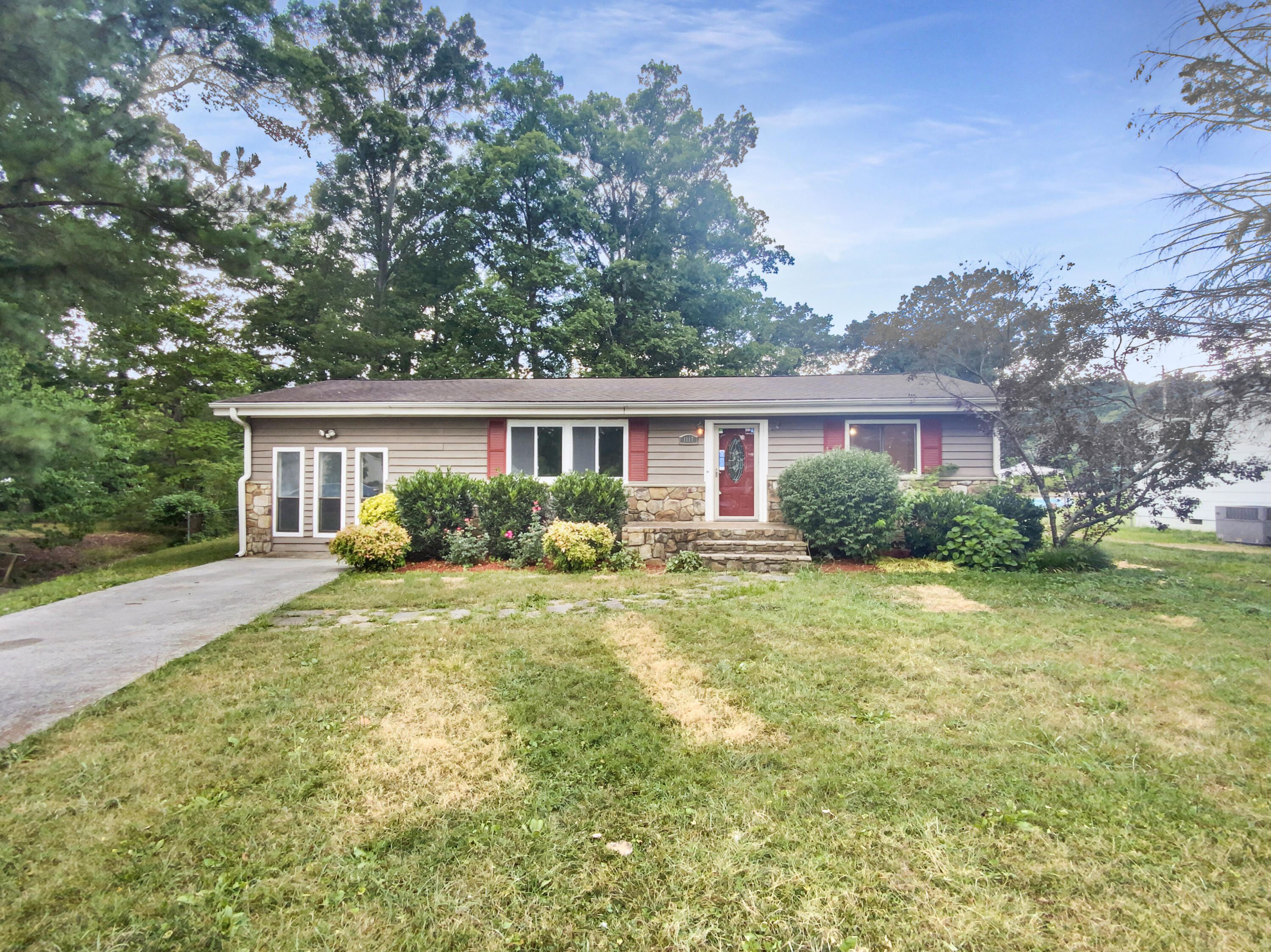 Cranbrook Dr, Hixson, TN 37343