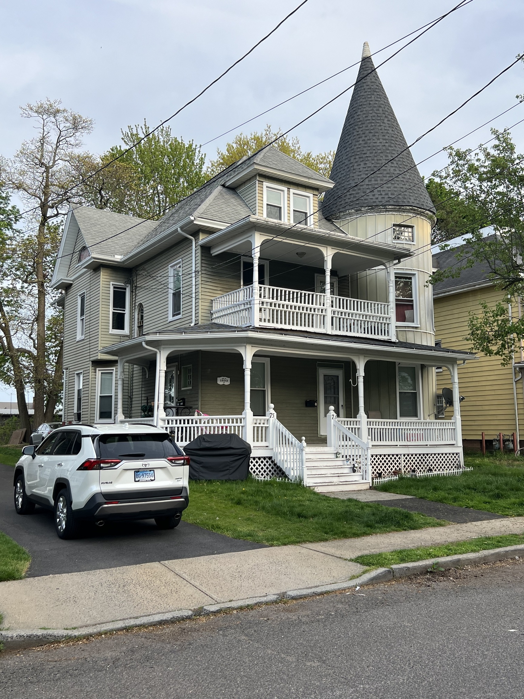 Wilcox Ave, Meriden, CT 06451