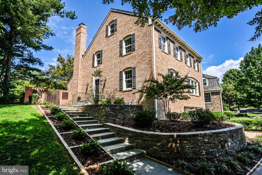 Boxwood Rd, Bethesda, MD 20816
