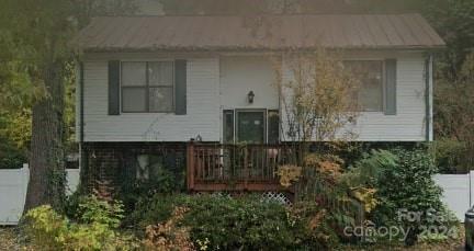 Meadowland Dr, Charlotte, NC 28215