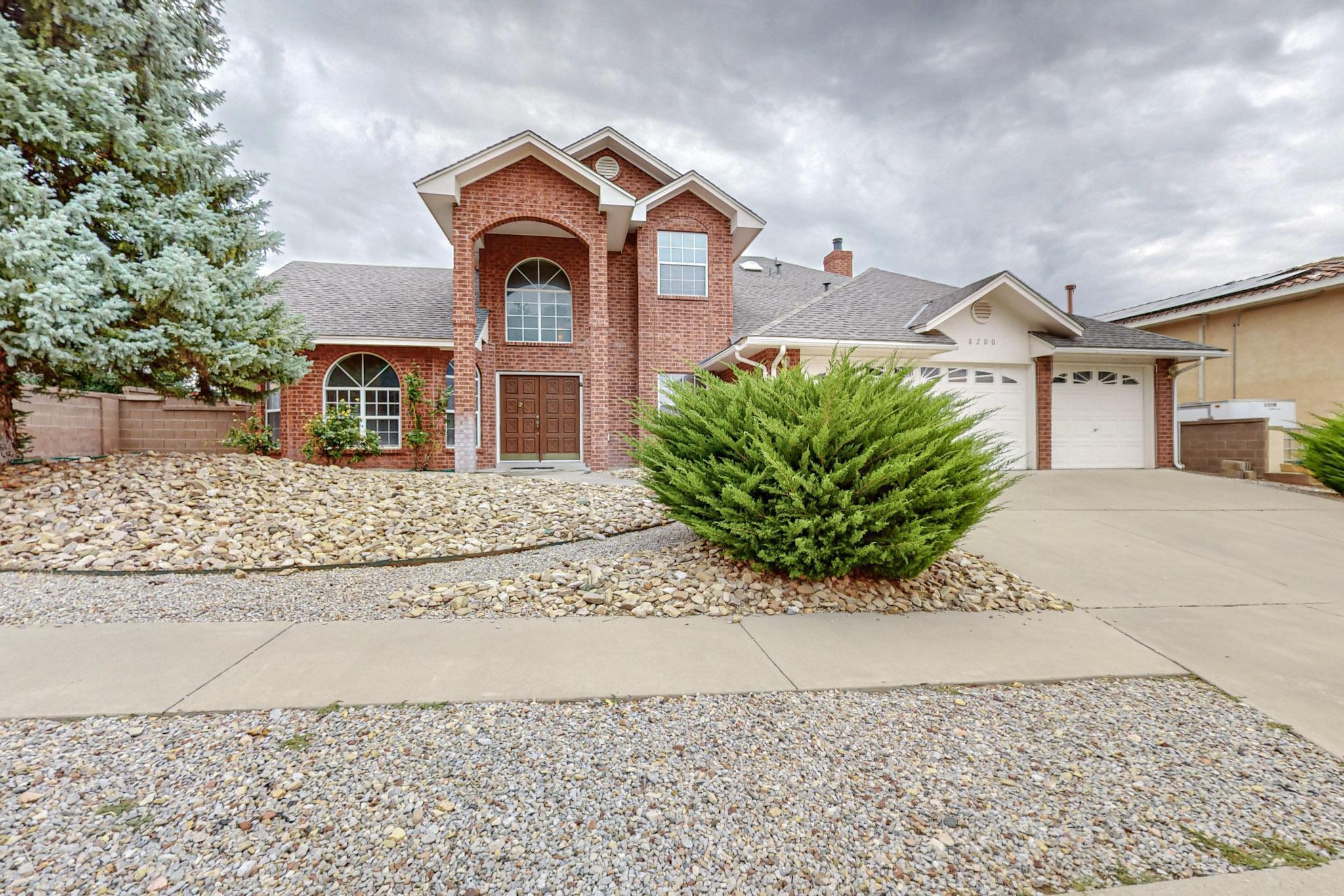 Corona Ave, Albuquerque, NM 87122