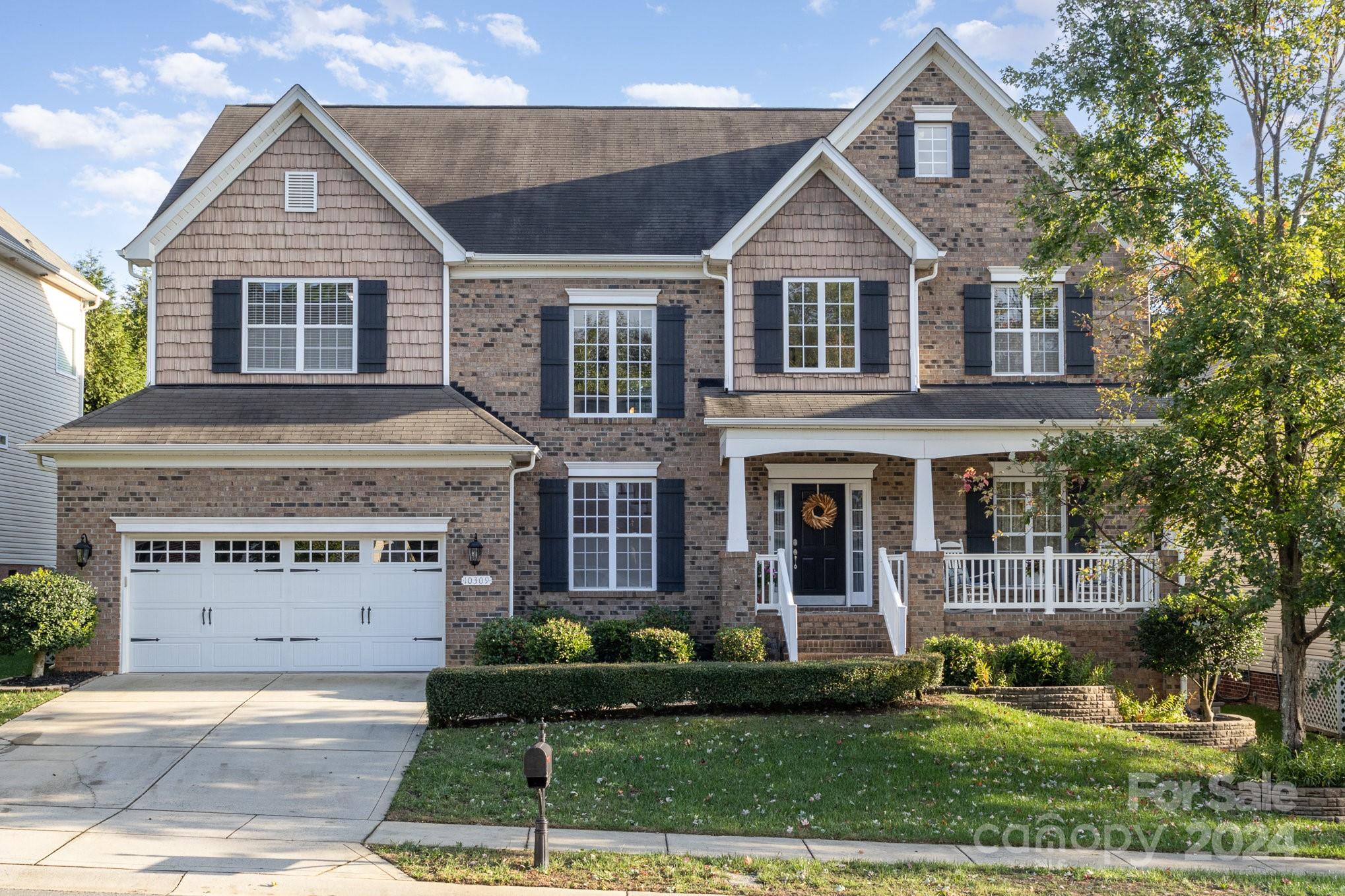 Lauder Ct, Charlotte, NC 28278