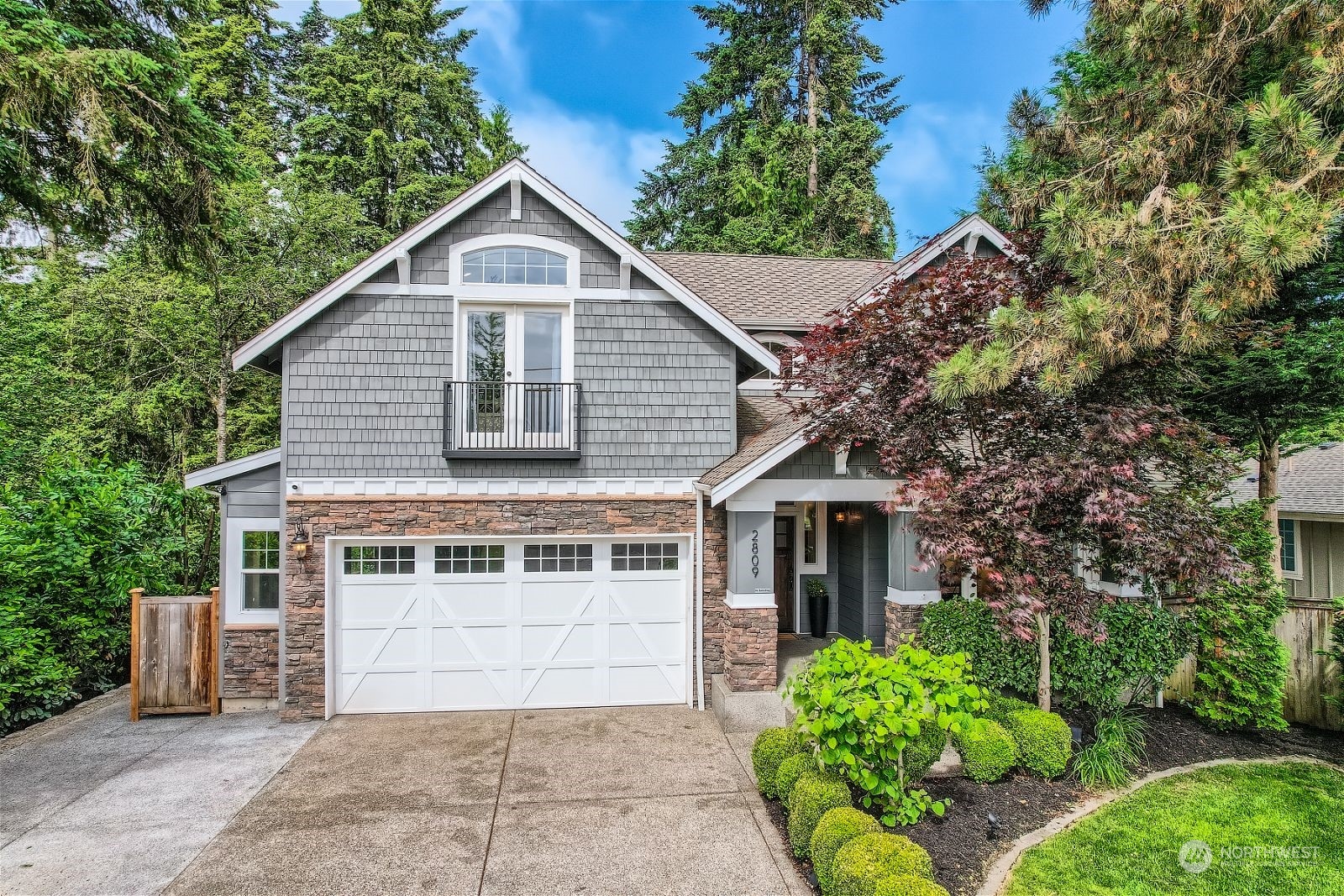 110th Ave, Bellevue, WA 98004