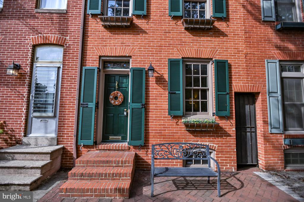 Bank St, Baltimore, MD 21231