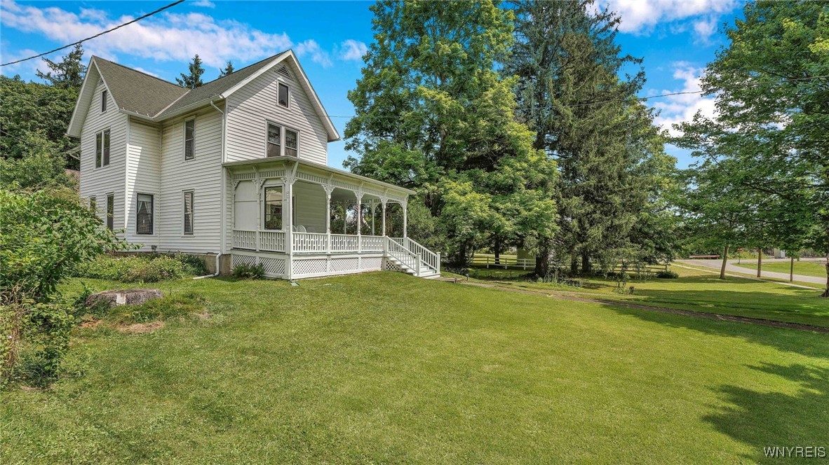Vorhis St, Friendship, NY 14739