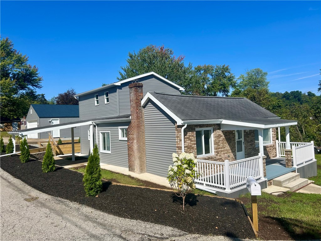 Walnut St, Monongahela, PA 15063