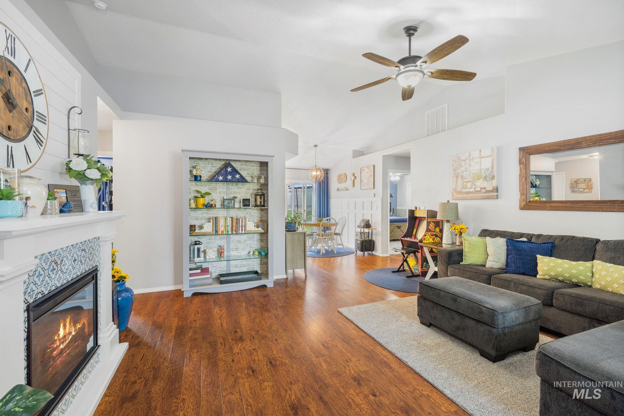 Duane Way, Boise, ID 83713