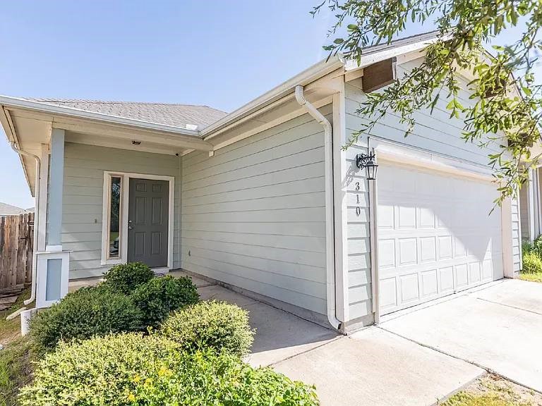 Pearl Way, Buda, TX 78610