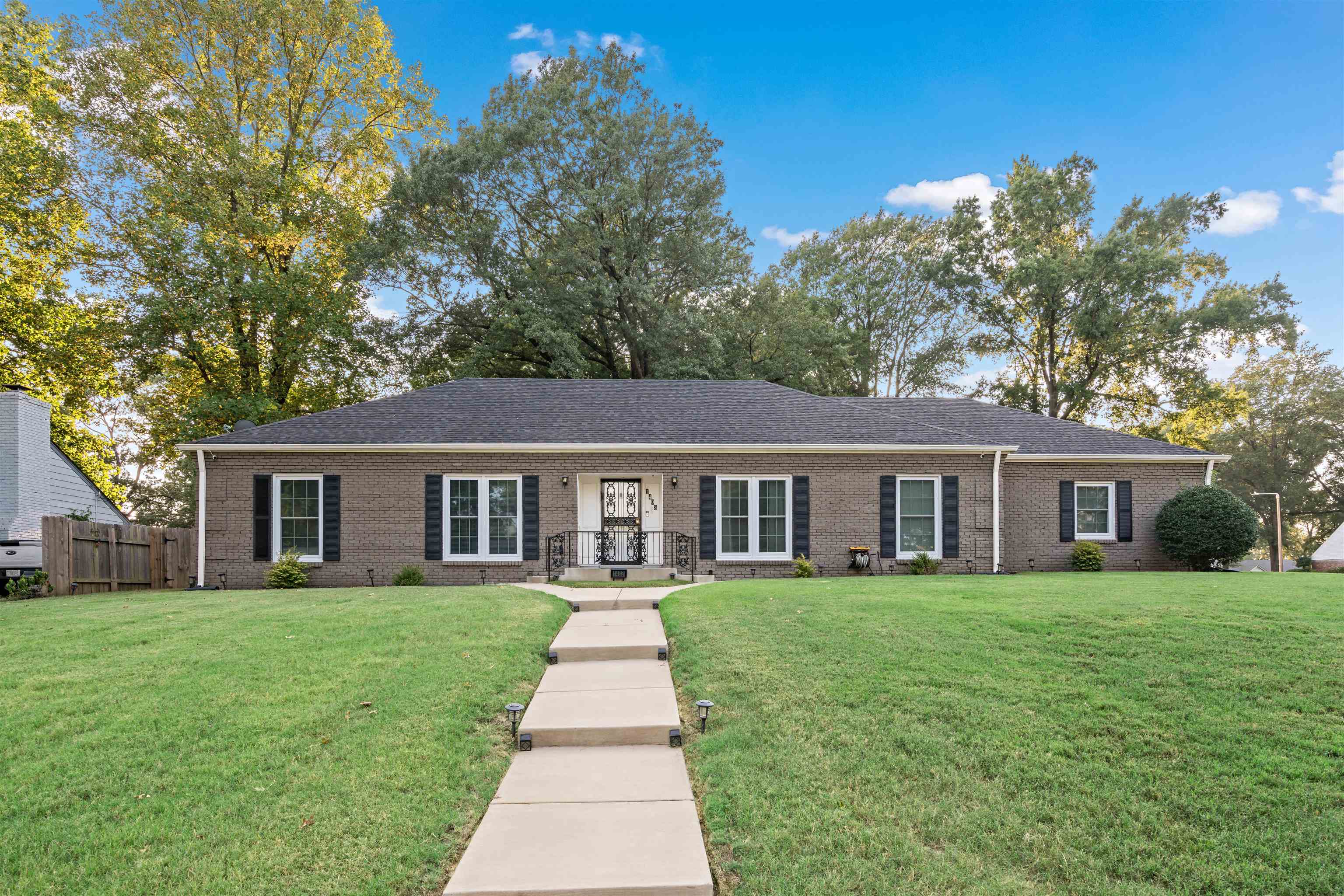 Blueberry Dr, Memphis, TN 38116
