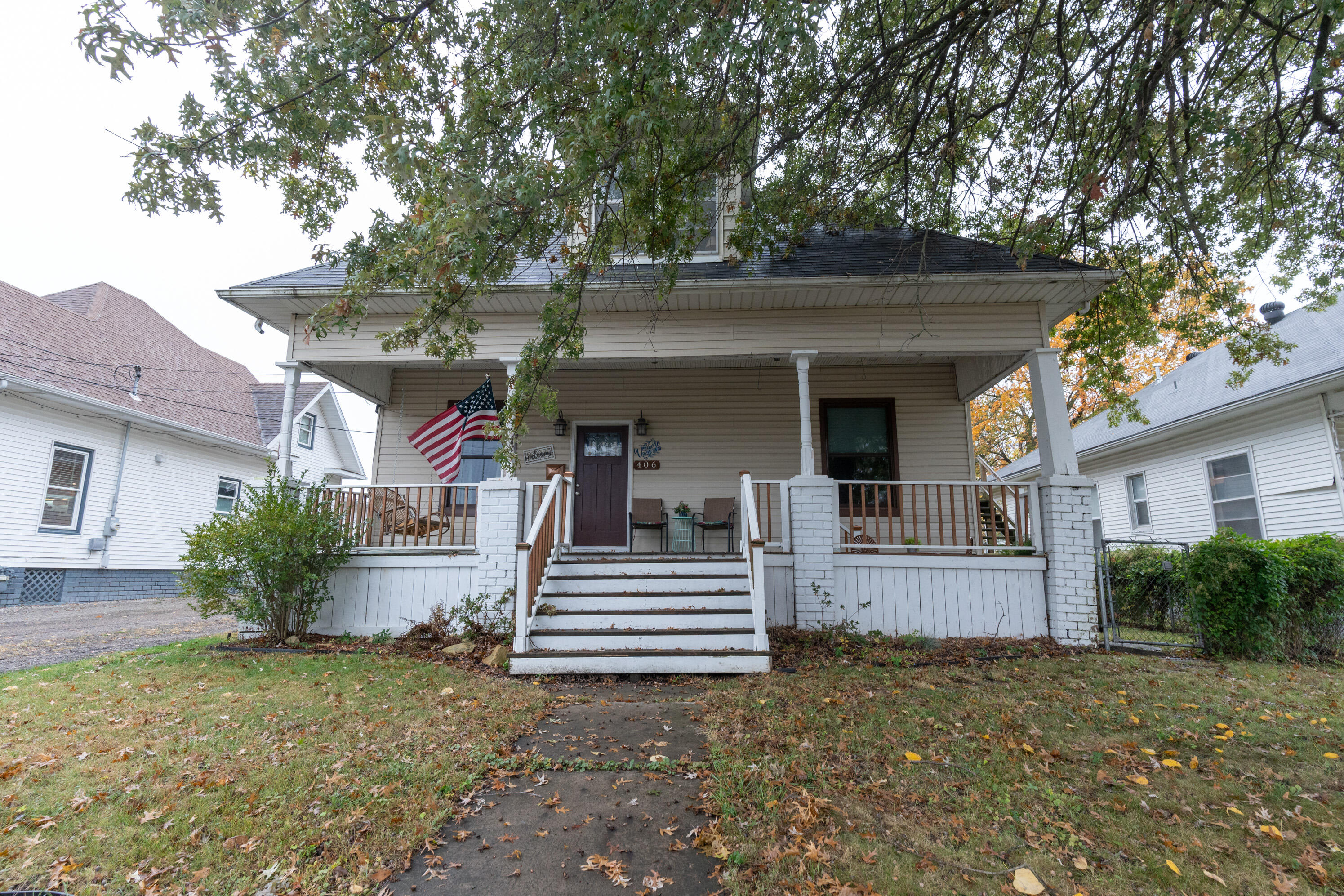 Logan St, Moberly, MO 65270