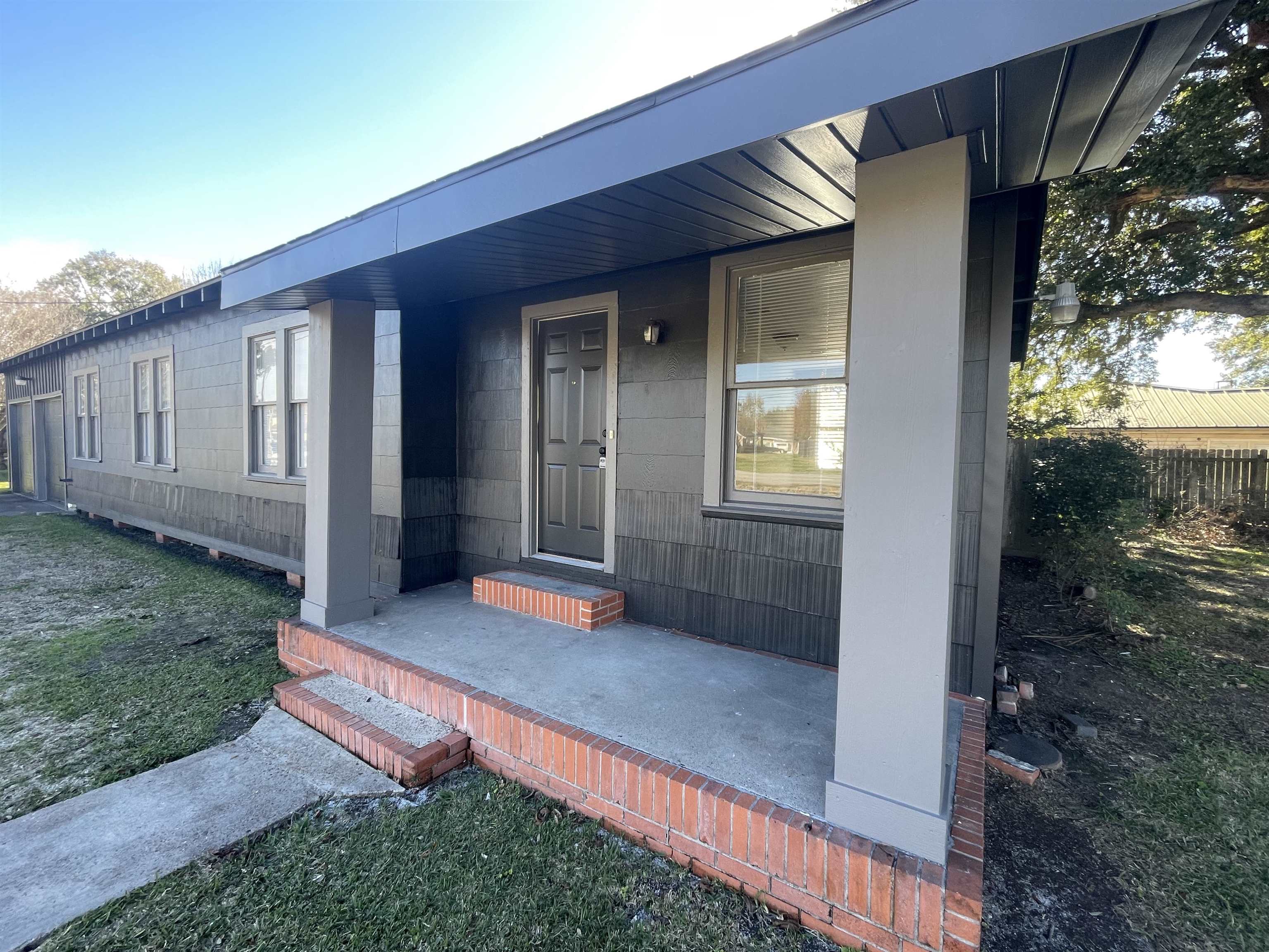 27th St, Nederland, TX 77627