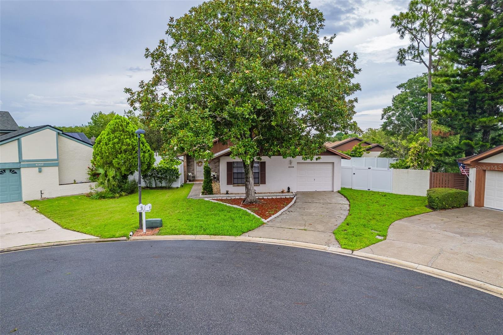 Fernbrook Ct, Orlando, FL 32822