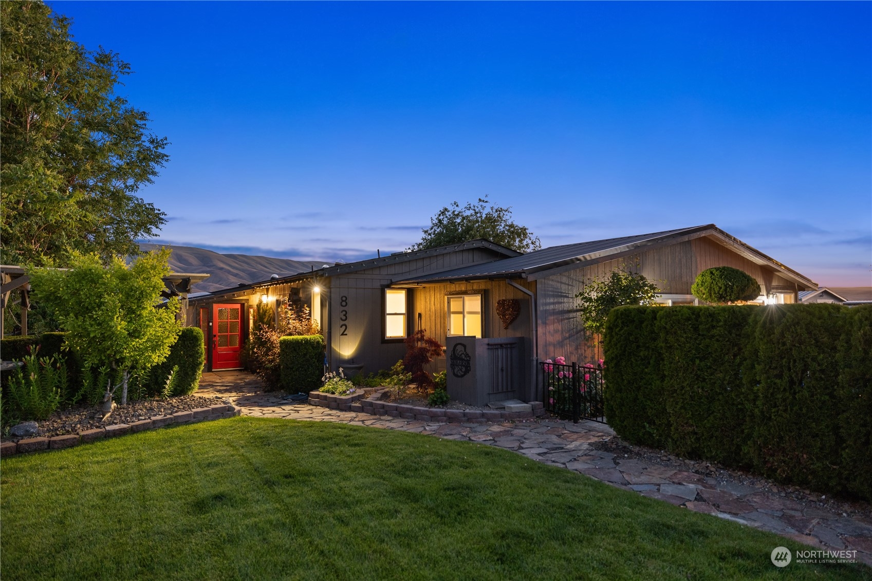 Orchard Dr, Mattawa, WA 99349