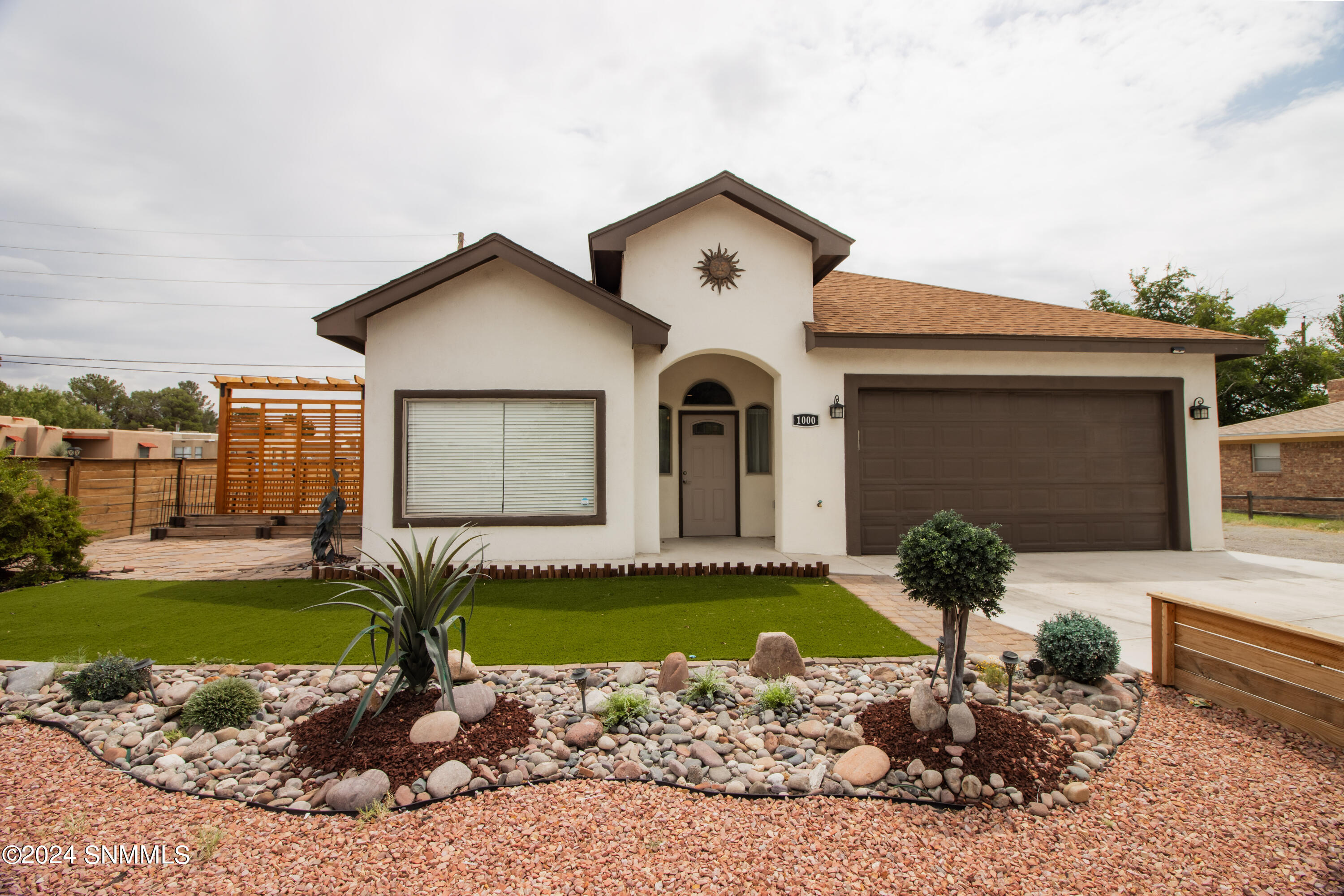 Jasmine Dr, Las Cruces, NM 88005