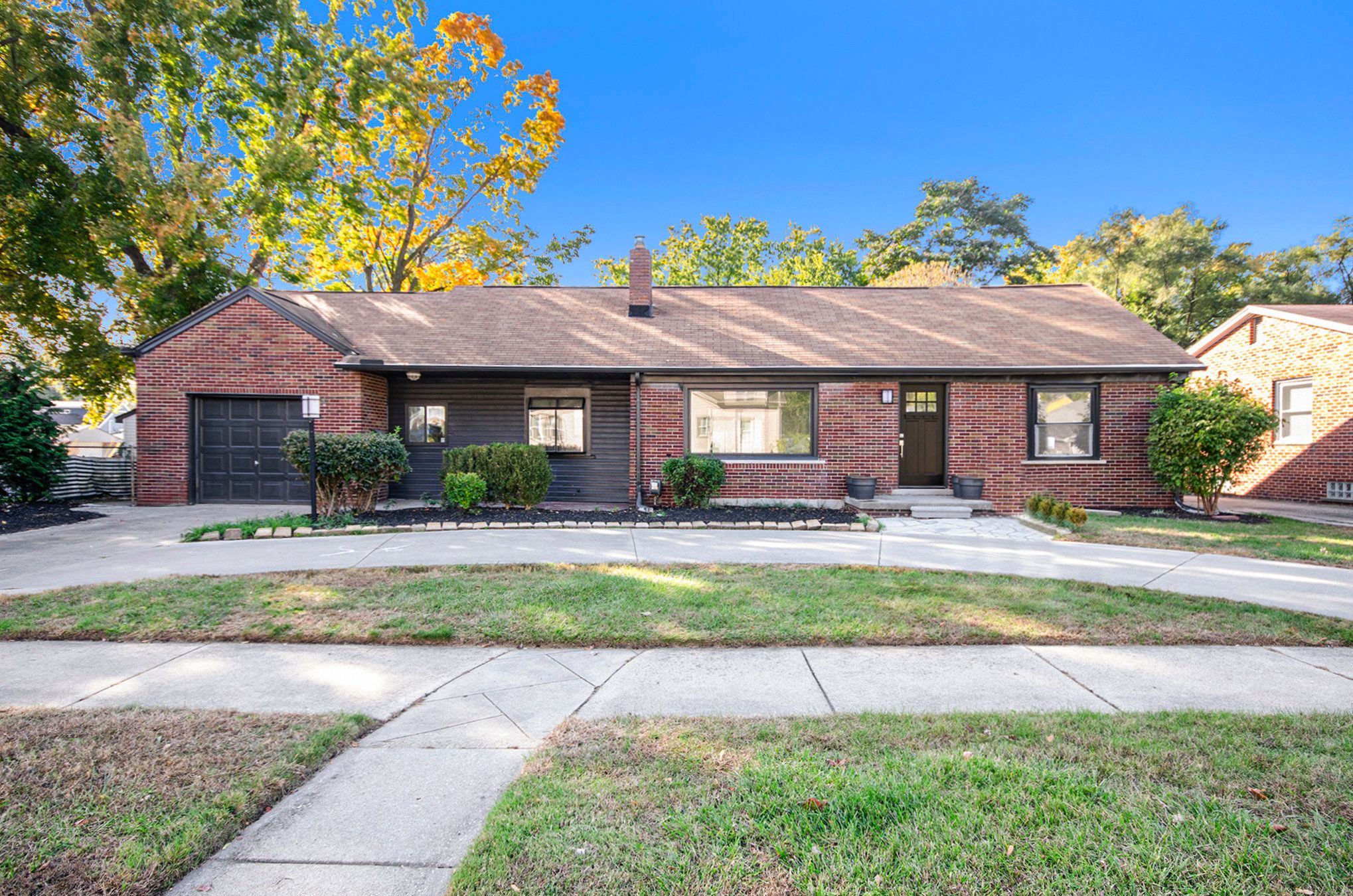 Nahma Ave, Clawson, MI 48017