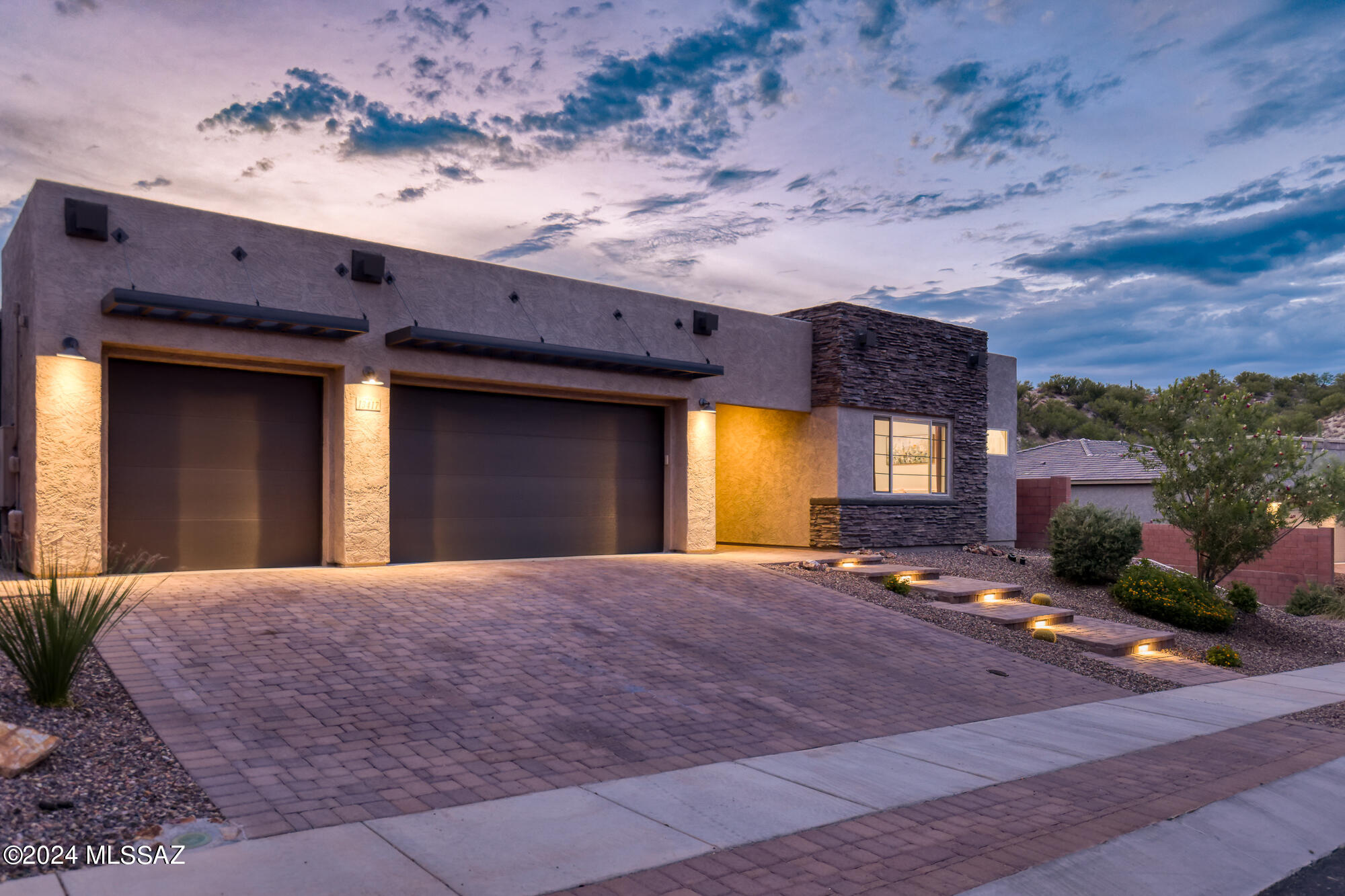 Mariposa Lily Dr, Tucson, AZ 85755