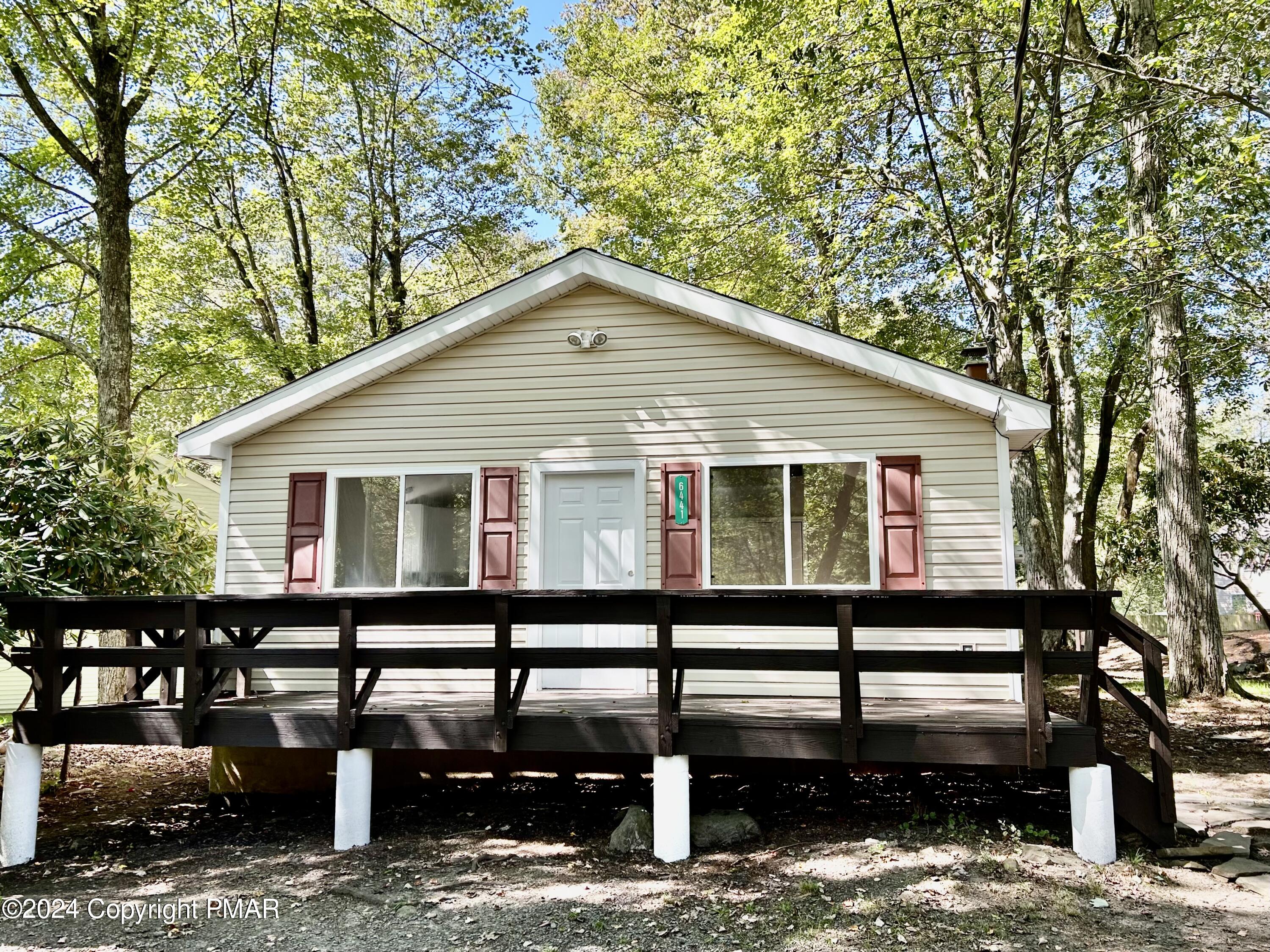 Laurel Rd, Pocono Summit, PA 18346