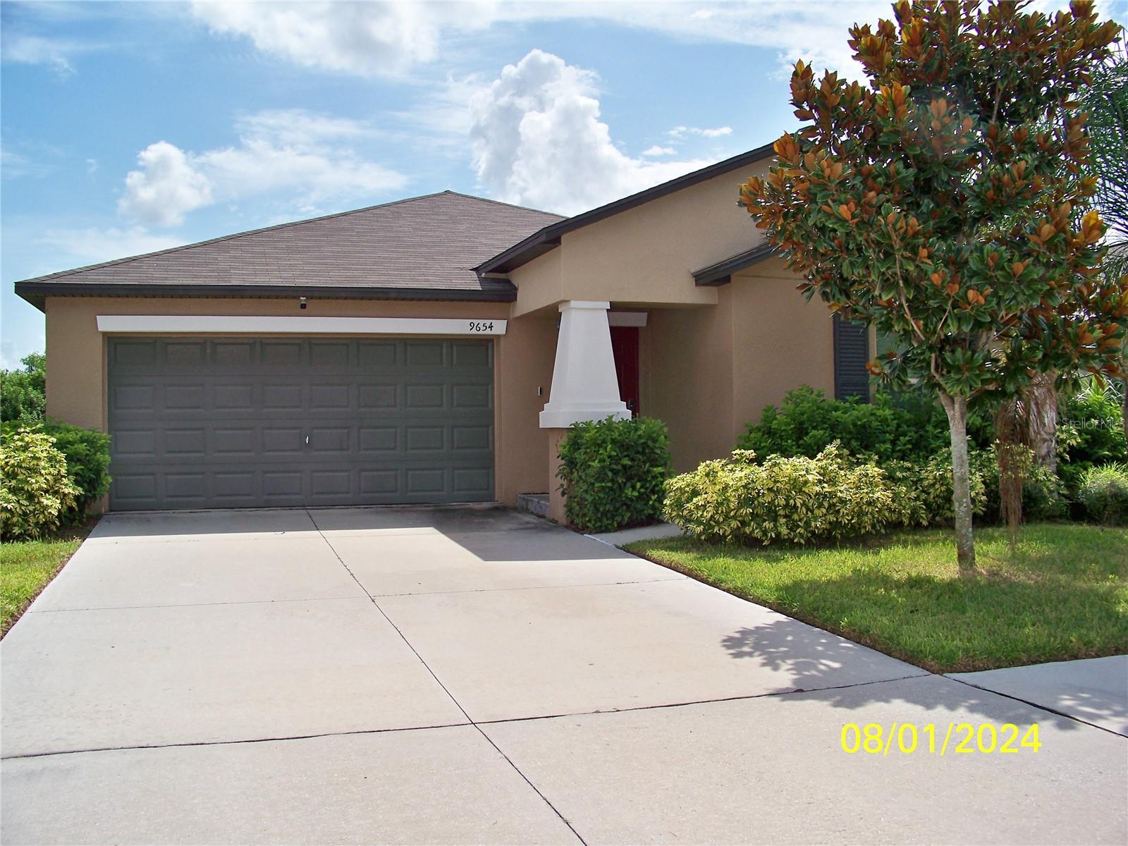 Channing Hill Dr, Sun City Center, FL 33573