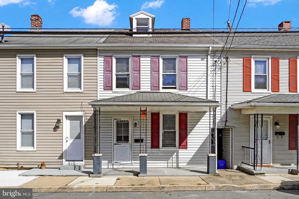 Front St, Wrightsville, PA 17368
