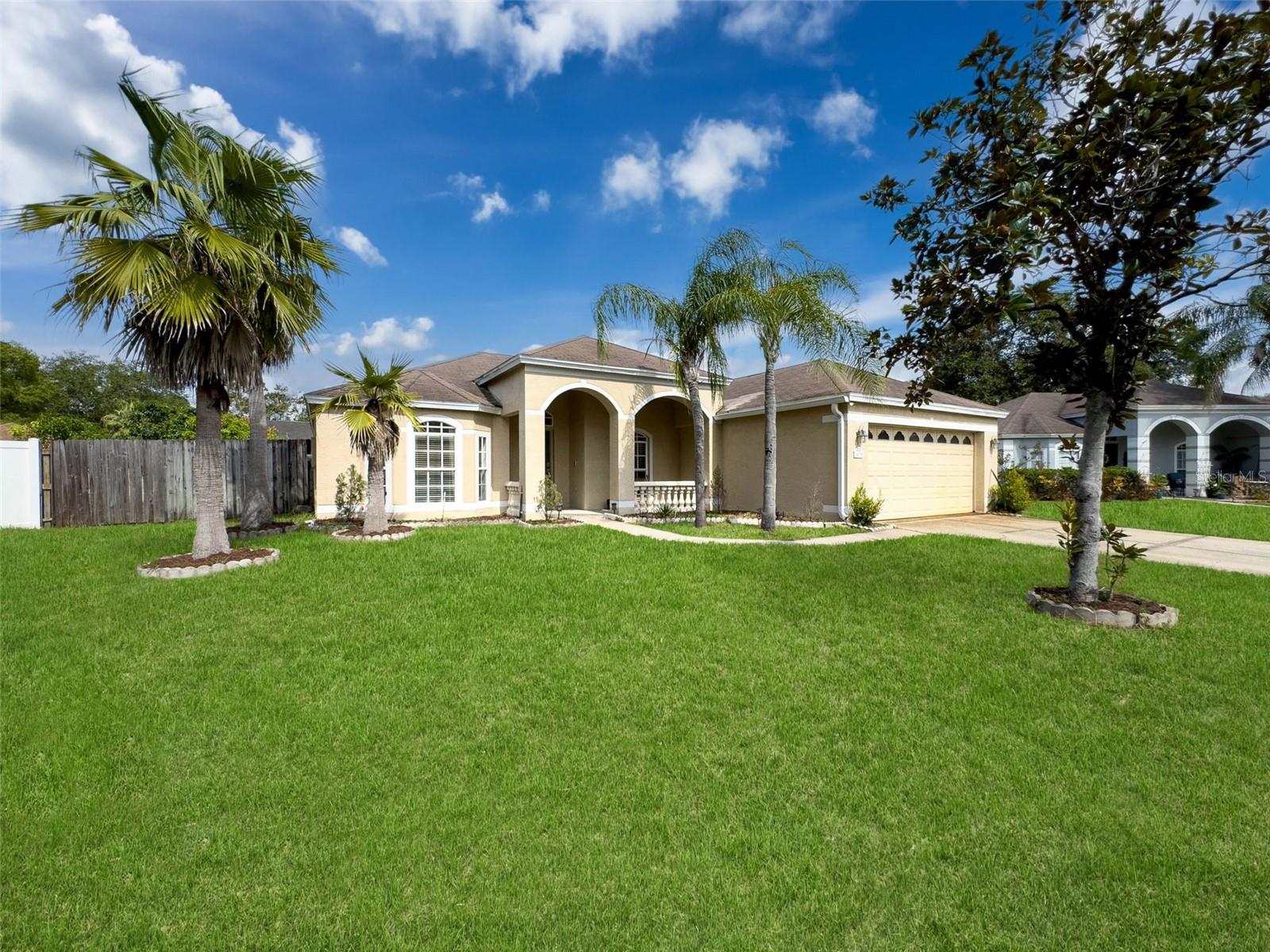 Redcliff Dr, Tampa, FL 33625