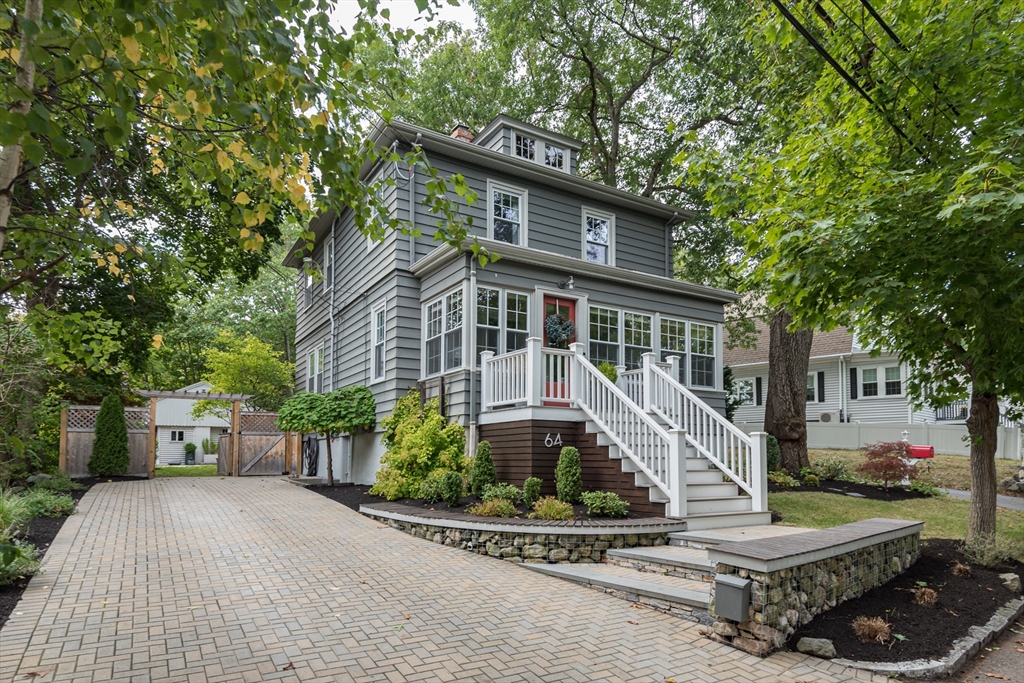 Dothan St, Arlington, MA 02474