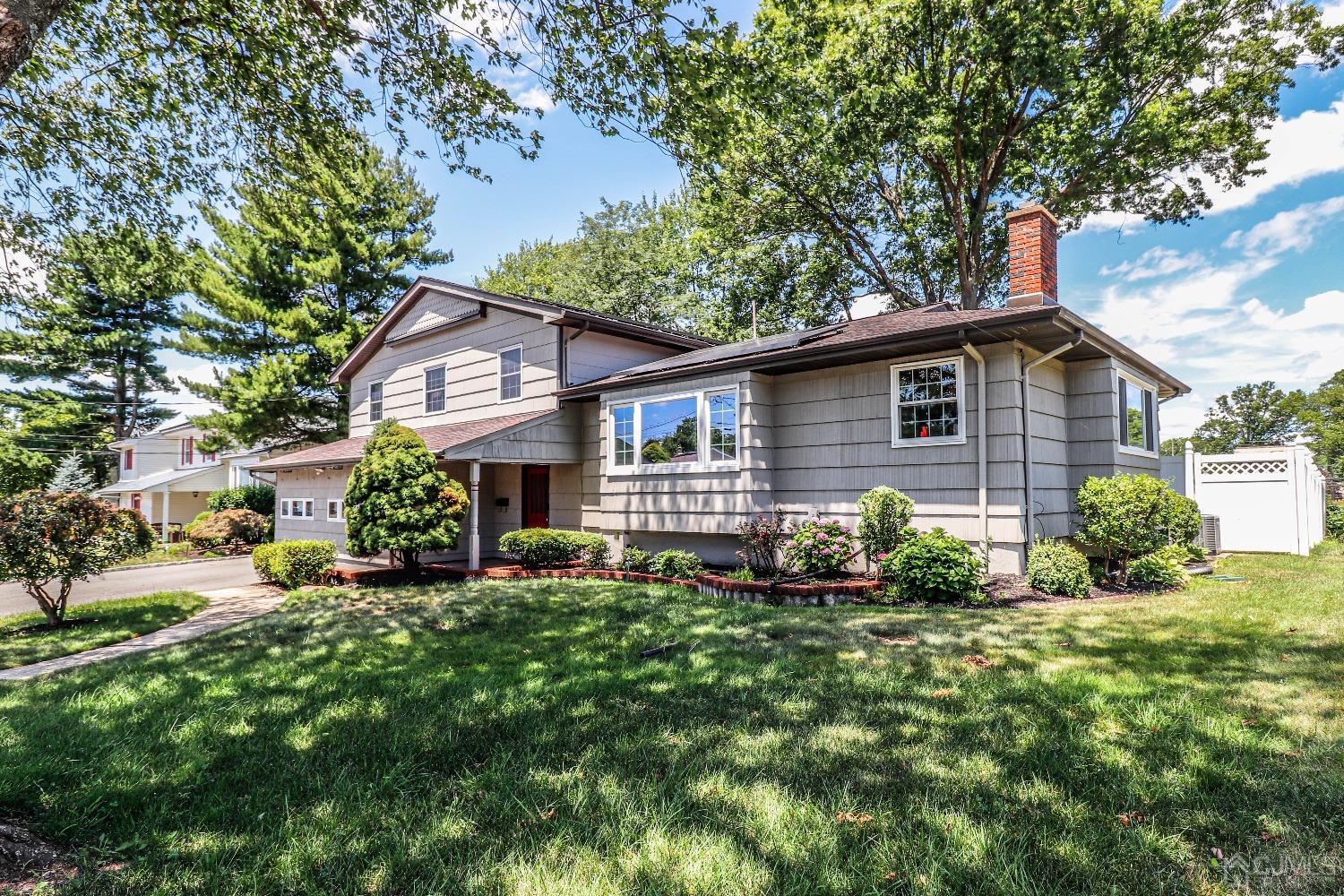 Fred Pl, Edison, NJ 08817