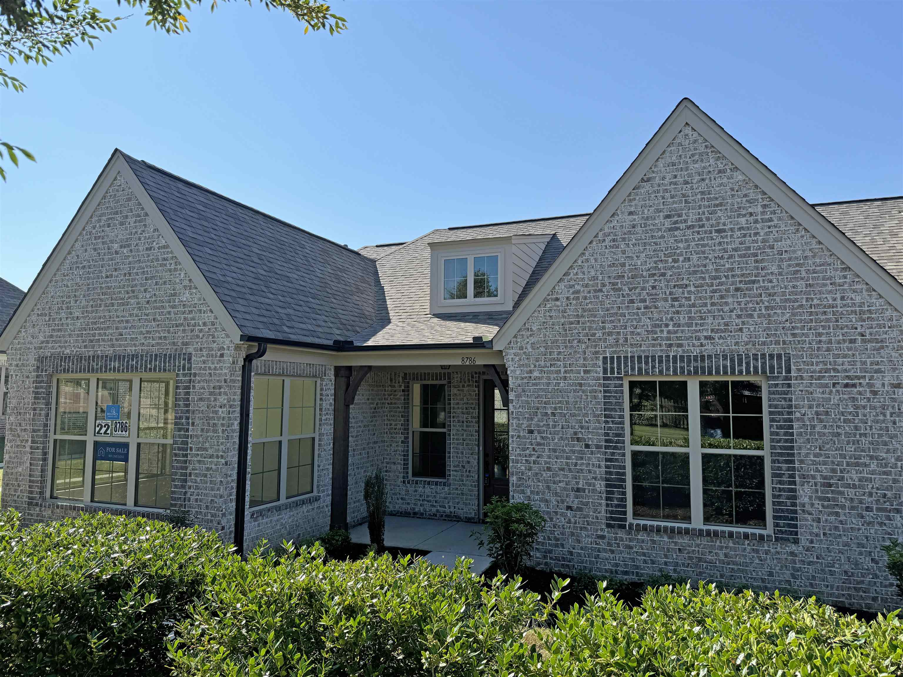 Bedfordshire Dr, Bartlett, TN 38133