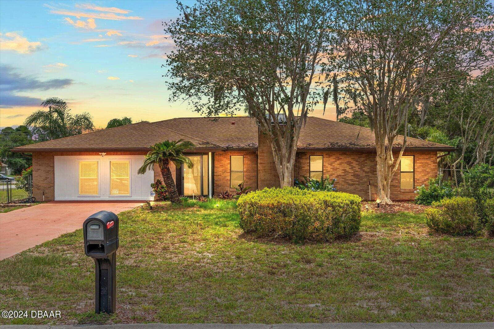 Landfair Ave, Deltona, FL 32738