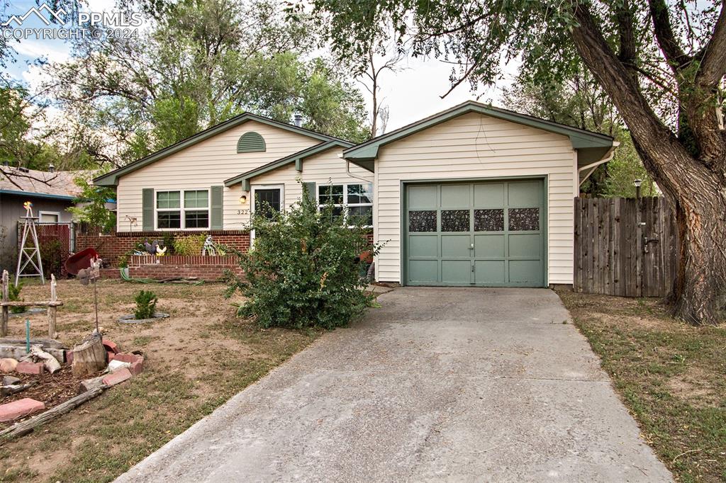 Iris Dr, Fountain, CO 80817