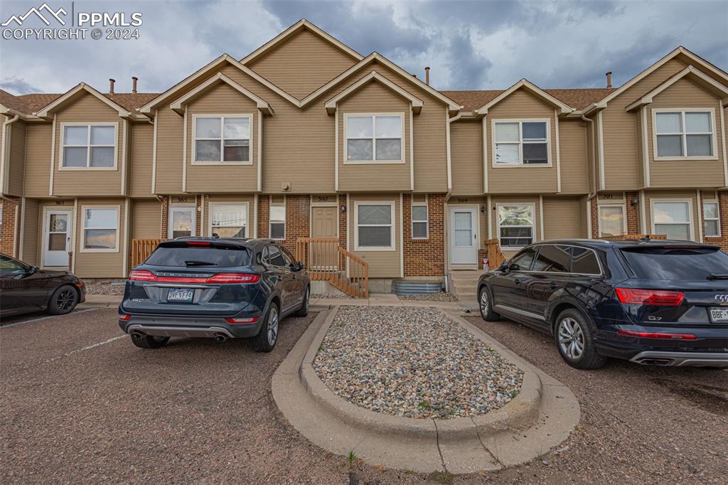Bridgewater Dr, Colorado Springs, CO 80916
