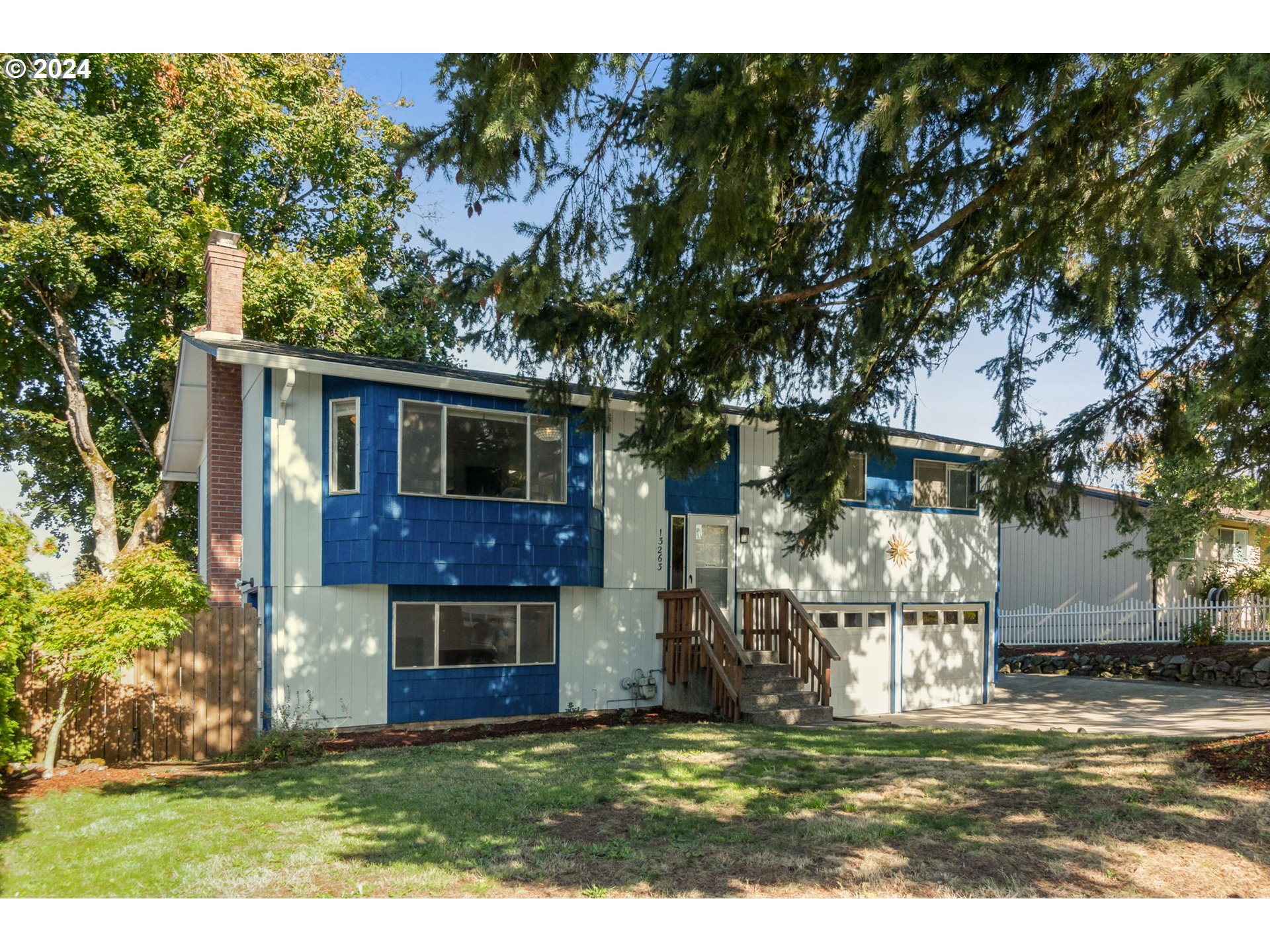 Fortuna Ct, Oregon City, OR 97045