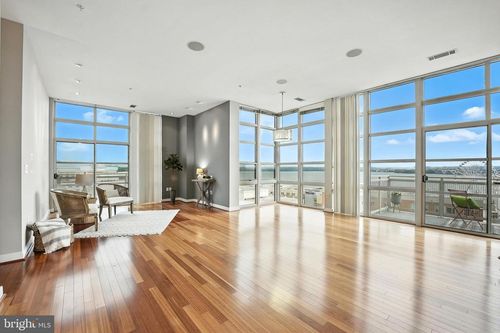 1102-157 Fleet St, NATIONAL HARBOR, MD, 20745-1586 | Card Image