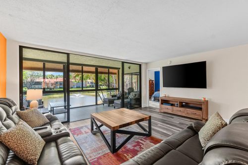 apt-203-11255 Green Lake Dr, Boynton Beach, FL, 33437-1434 | Card Image