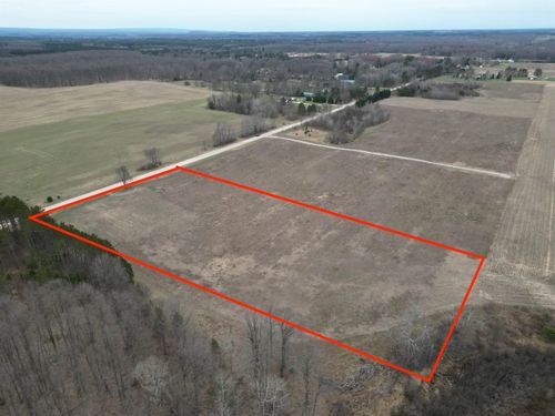1 Gleaner Hall Rd, Kingsley, MI, 49649 | Card Image