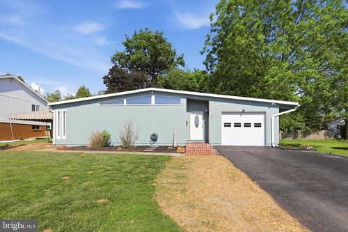 1115 N 38th Street, Allentown, PA, 18104 | Card Image