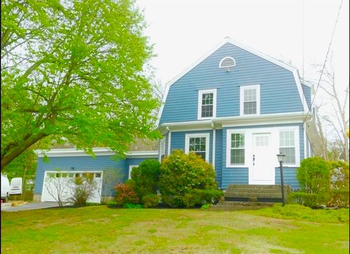 327 Quincy St, Fall River, MA, 02720-4421 | Card Image