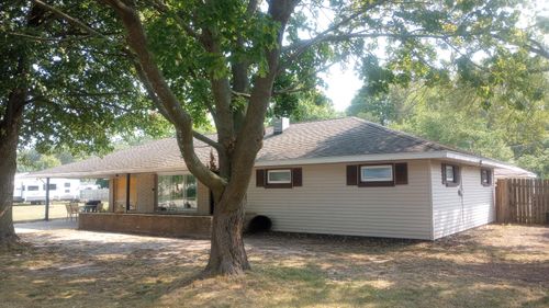 870 Chandler St, Muskegon, MI, 49442-3014 | Card Image