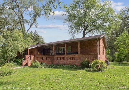 39635 Lotzford Rd, Canton, MI, 48187-4314 | Card Image