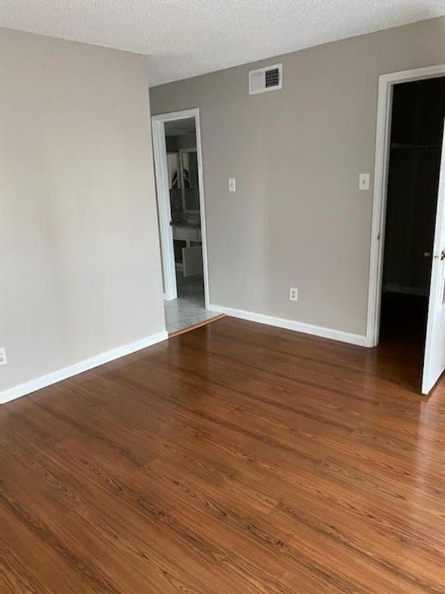 APT-45C - 12400 Overbrook Ln, Townhouse with 1 bedrooms, 1 bathrooms and null parking in Houston TX | Image 19