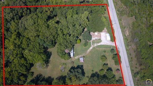 12217 S Rd, Hoyt, KS, 66440-9110 | Card Image