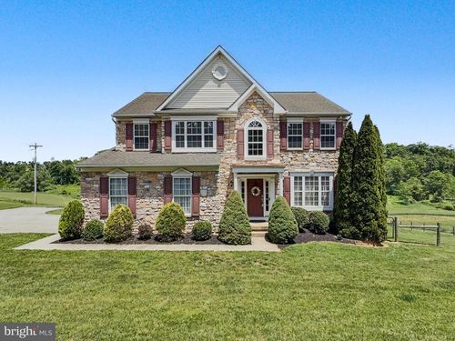 3443 Beaver Dam Rd, STEWARTSTOWN, PA, 17363-8142 | Card Image