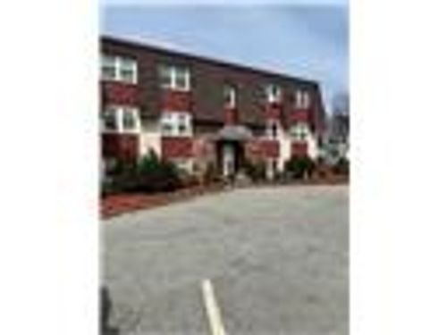 5-422 Smithfield Ave, Pawtucket, RI, 02860-2500 | Card Image