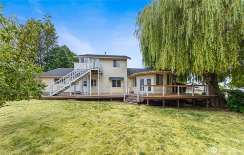 619 35th St, Anacortes, WA, 98221-3423 | Card Image