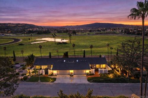 32 Via Casitas, Bonsall, CA, 92003 | Card Image