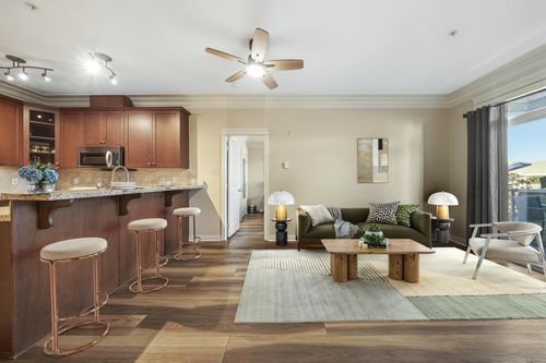 222-32729 Garibaldi Dr, Abbotsford, BC, V2T0A6 | Card Image