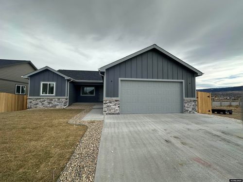 4578 Shale Cir, Mills, WY, 82644 | Card Image