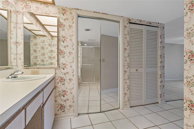 APT-25C - 3031 Countryside Blvd, Condo with 3 bedrooms, 2 bathrooms and null parking in CLEARWATER FL | Image 16